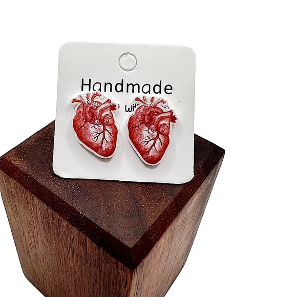 Human heart , detailed earrings. New. Anatomically correct. - Picture 1 of 10